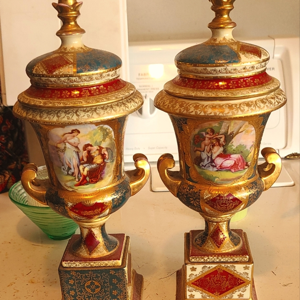 18th century vases